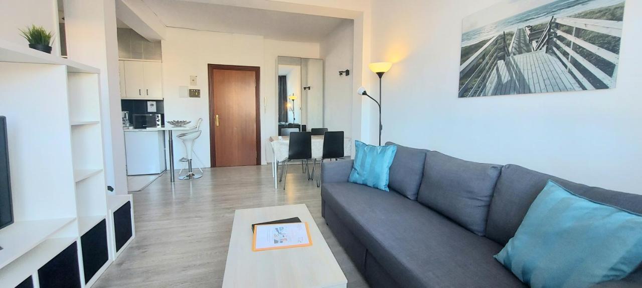 Apartment With Sea View Benalmádena Buitenkant foto